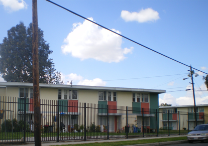 Image of fence in front of apartment